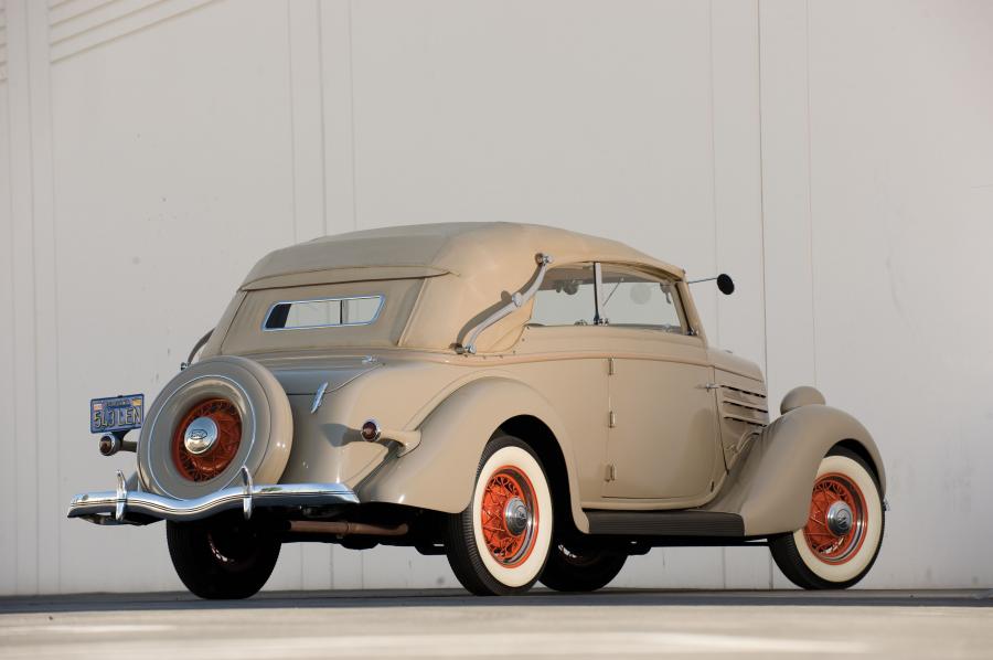  Ford V8 DeLuxe Convertible by Glaser 1935 года  (фото 10 из 10)